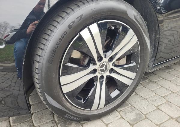 Mercedes-Benz Klasa C cena 184900 przebieg: 49469, rok produkcji 2022 z Kraków małe 562
